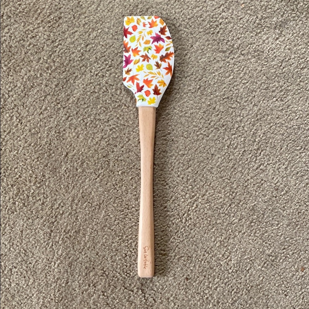 Colorful Leaf Pattern Spatula - Picture 4 of 6